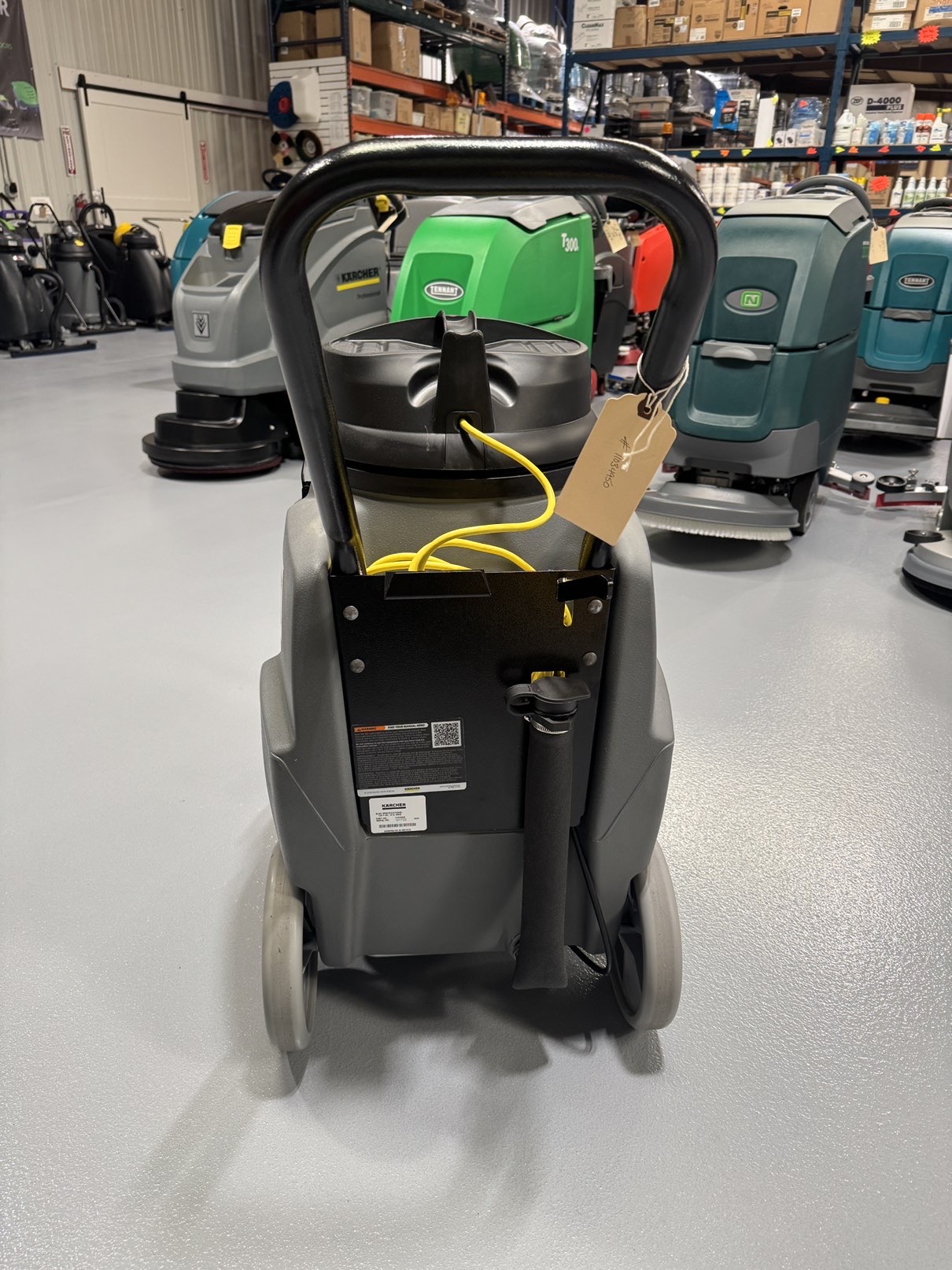 A Kärcher NT 68/1 Wet Vac in a warehouse showroom at ChemSource Direct.