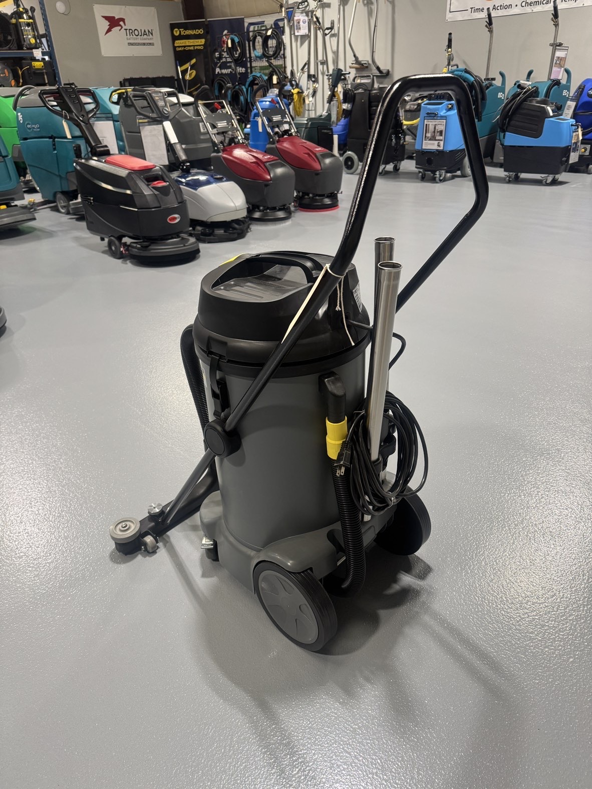 A Karcher NT 48/1 Wet Vacuum in a warehouse showroom at ChemSource Direct.