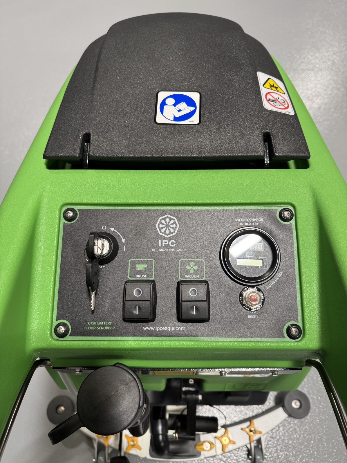 IPC CT-50 Walk-Behind Scrubber NEW - Image 9
