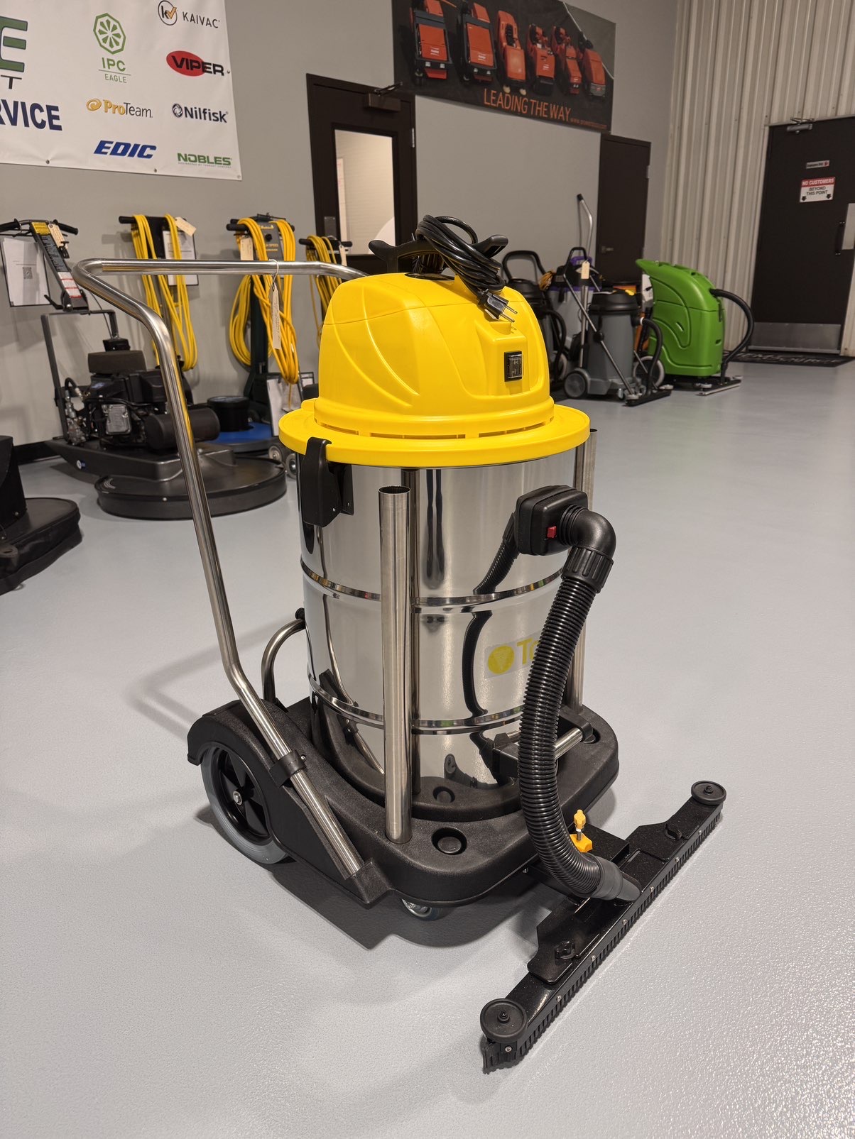 A Tornado Taskforce 20 Wet/Dry Vacuum in a warehouse showroom at ChemSource Direct.